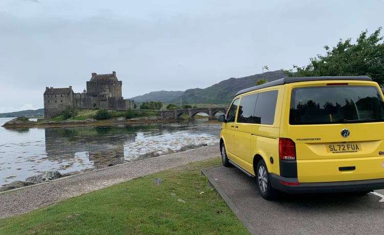 Sunny – Luxus-VW-Wohnmobil zu vermieten. Sitz in Glasgow, Schottland.