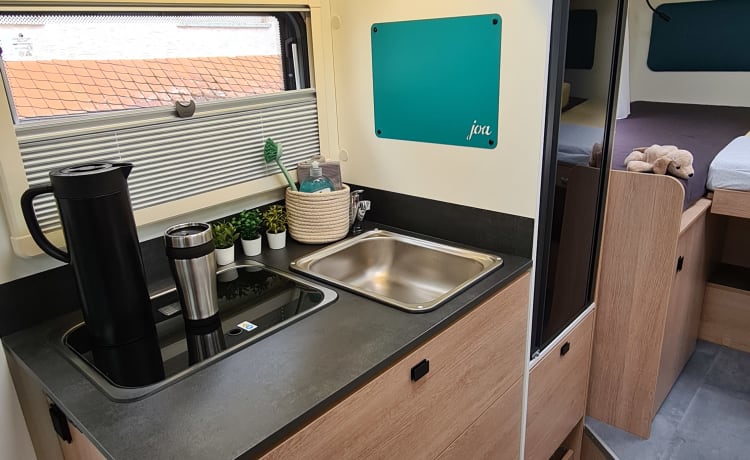 Joa 75T – Mobil-home familial moderne pour 5 personnes de moins de 3,5 t