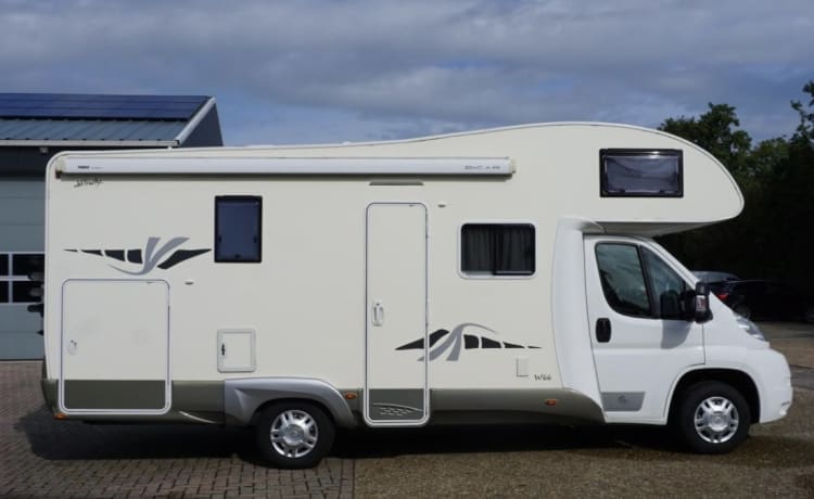 Citroën Alkloof camper – 4p Citroën alcove from 2013