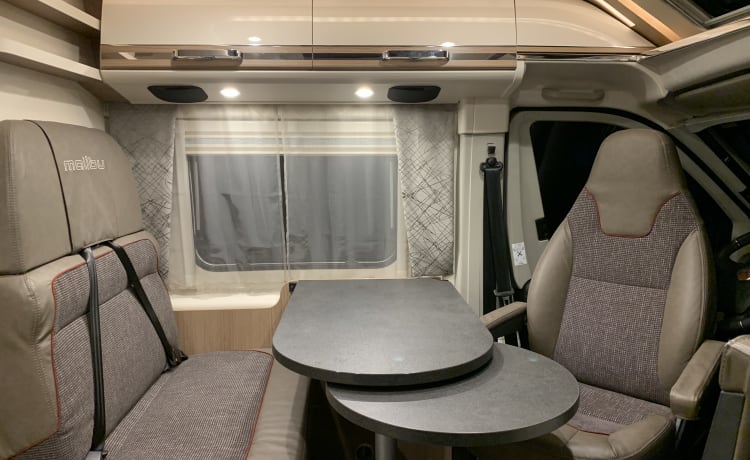 Malibu – Malibu Van 640 LE charmant GT vue du ciel