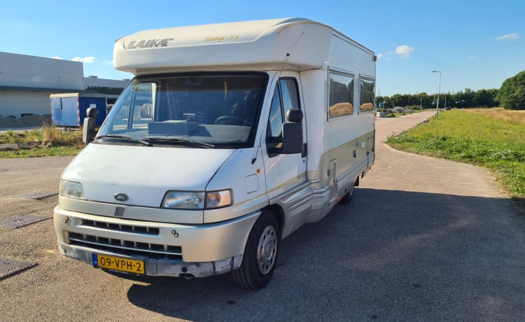 4p Fiat semi-integrated uit 1998