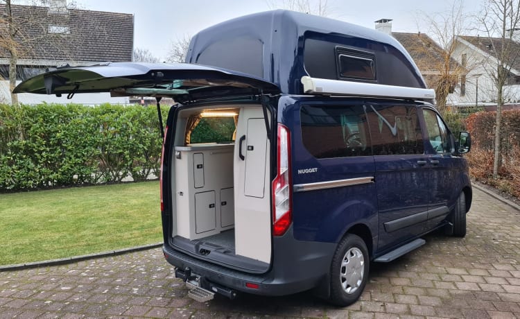 5p Ford Nugget Camper 2016 (4 slaapplaatsen)