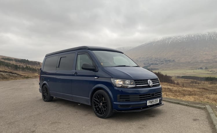 Babs – 4 berth Volkswagen campervan from 2019