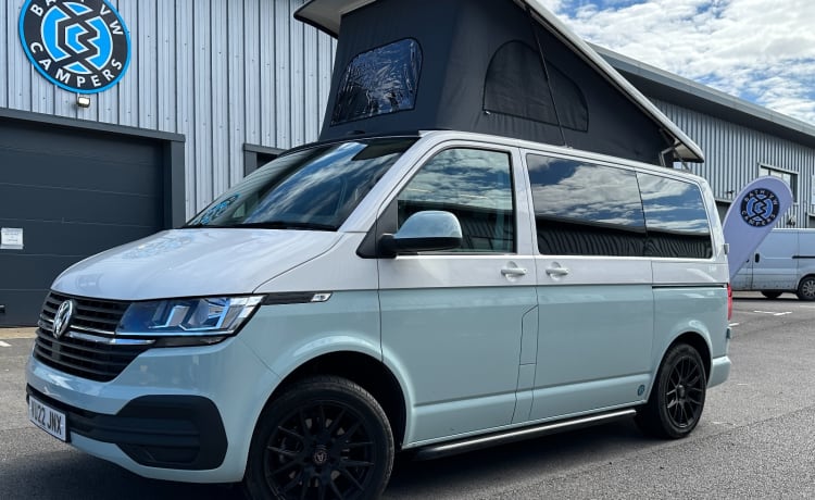 Carter – Volkswagen-camper met 4 slaapplaatsen - 2022