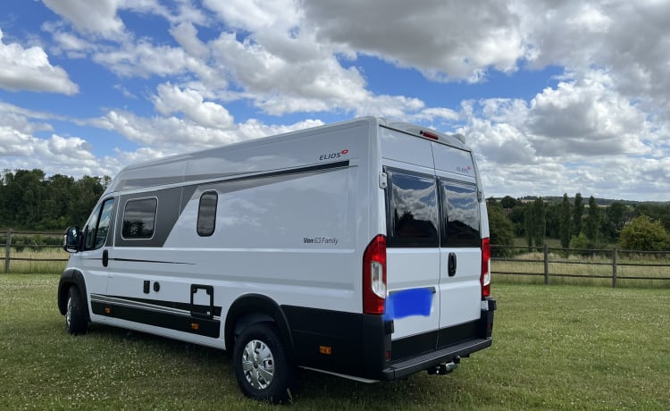 Jfnathalie – Camper truck rental