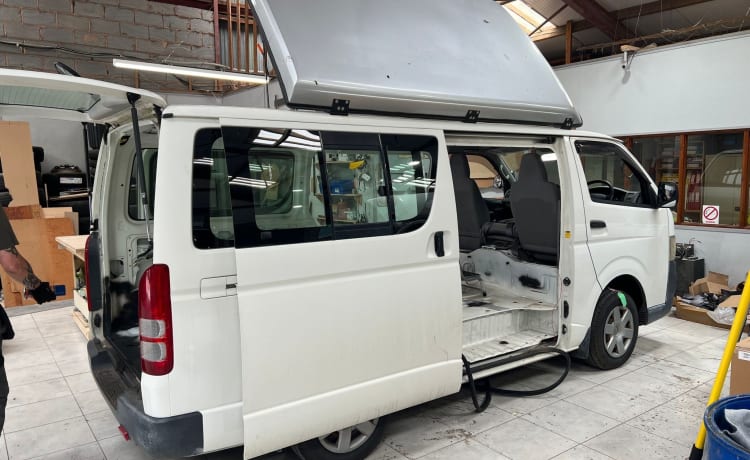 Tina – 4 berth Toyota HiAce Campervan for Hire - New Conversion