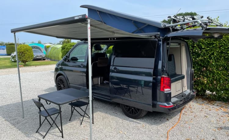 Seymour  – Luxe 2021 VW-camper met hoge specificaties en flexibel ophalen/inleveren