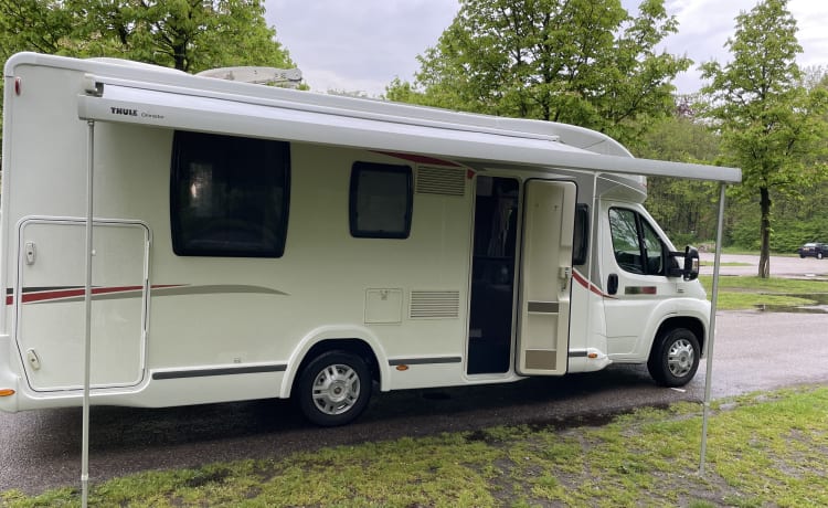 4p Challenger semi-integrated from 2014