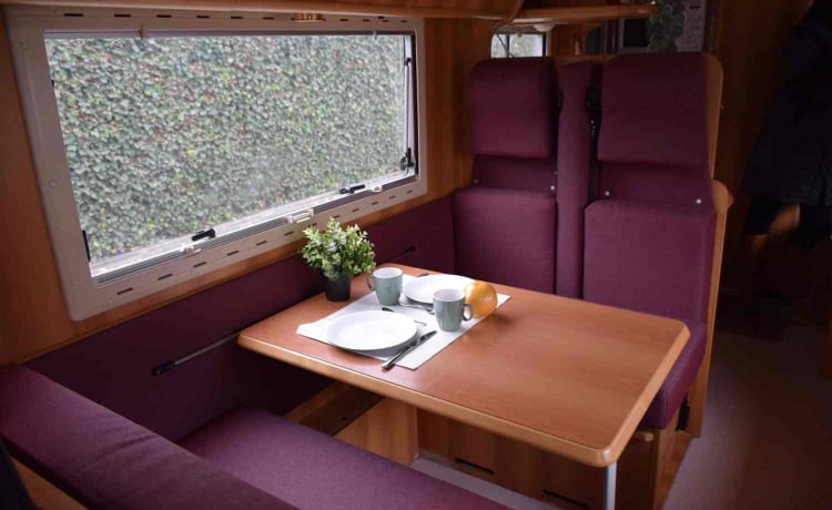 E-land – Cozy and very spacious camper