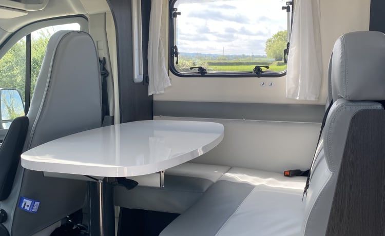 Wayfarer – Wayfarer - 4 berth motorhome 