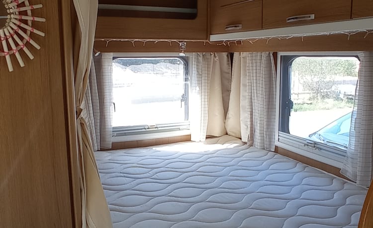 romain85 – Compact and family motorhome