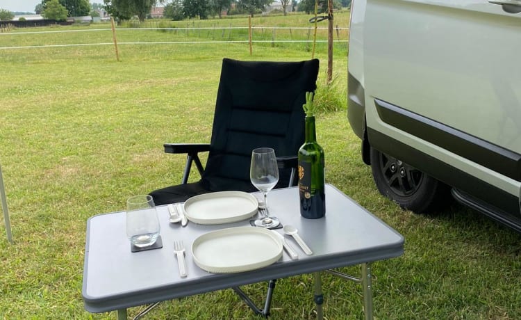 The Nugg – Ford Nugget Plus Trail 2023 - Full option camper van with lifting roof