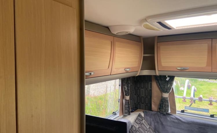 Anni – 6 berth Fiat alcove from 2010