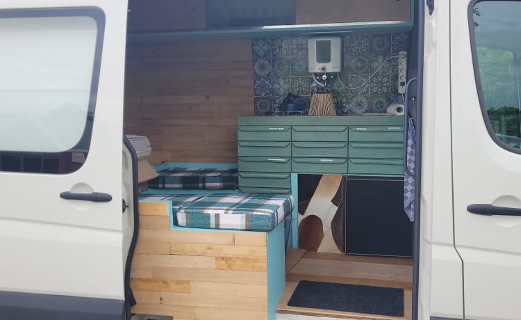 Surfisbus – Crafter camper 2 + 1