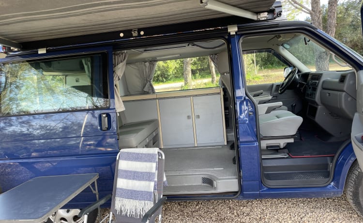 Marty – Volkswagen transporter California (T4 2,5 liter 85HP) 