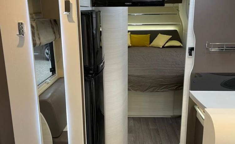 LUXE VAKANTIE CAMPER FIAT CHAUSSON