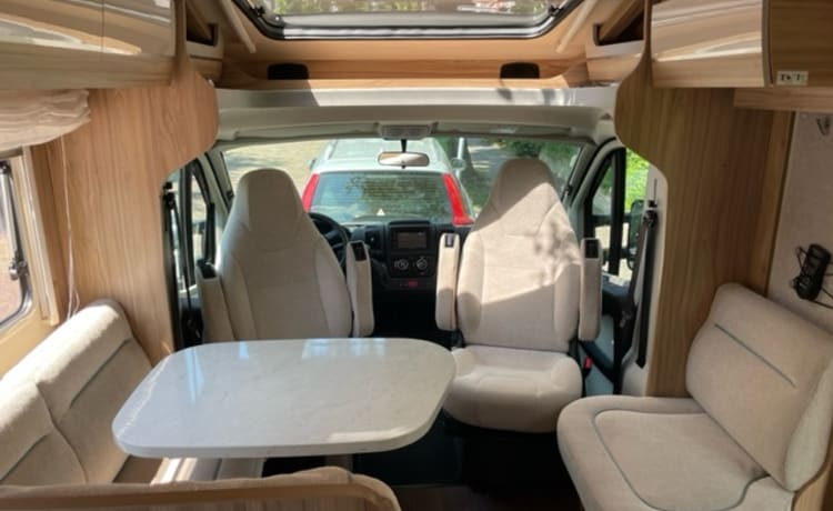 4 person Hymer semi-integrated from 2019