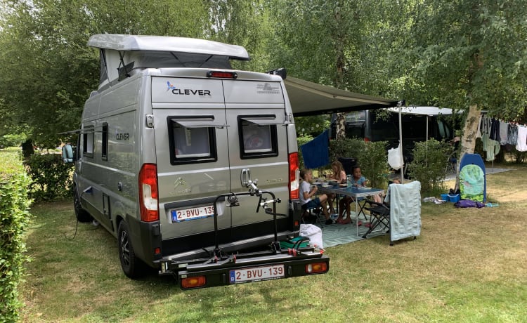 "CeeJay" – Citroën Clever Campervan (2021) - 4P - con tetto sollevabile