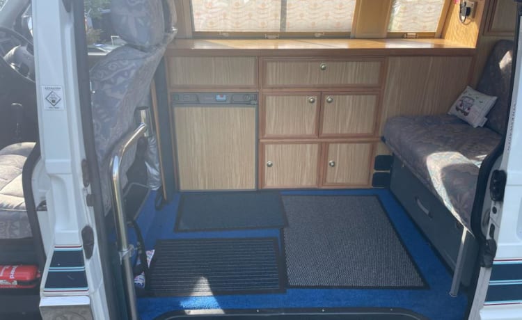 VW T4 Trident Coach Built Campervan – Volkswagen T4 Trident Pullman Build Tetto Alto Camper.