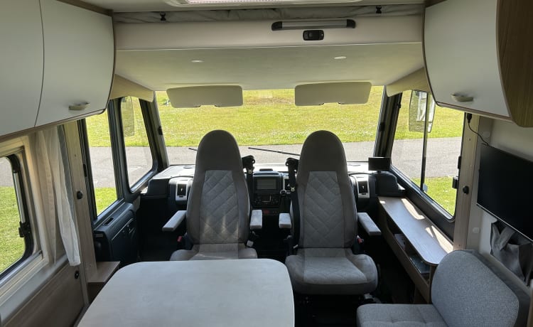 June weeks available: A class comfort, free WiFi. 
