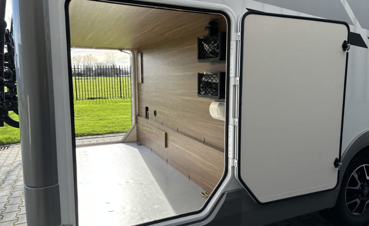 Mobilvetta Krosser 86 – Moiblvetta Krosser 86 - fino a 6 persone - Automatica - Semintegrale - Camper