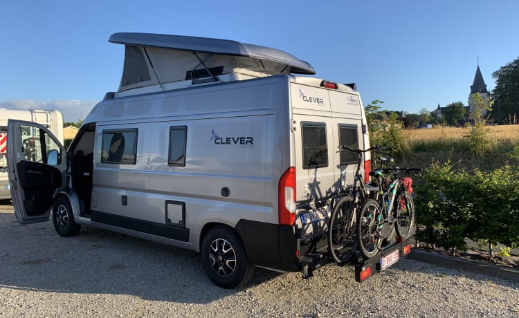 "CeeJay" – Citroën Clever Campervan (2021) - 4P - with lifting roof