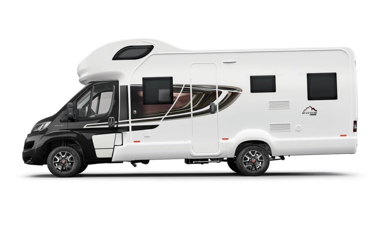 Swift 486 – Swift 486 camper, 6-persoons camper met fietsenrek