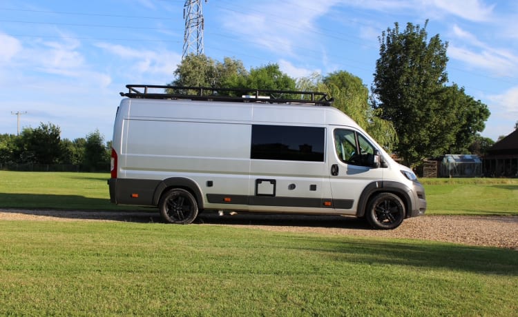 Moderne volledig uitgeruste Sports Tourer van HR Multisport