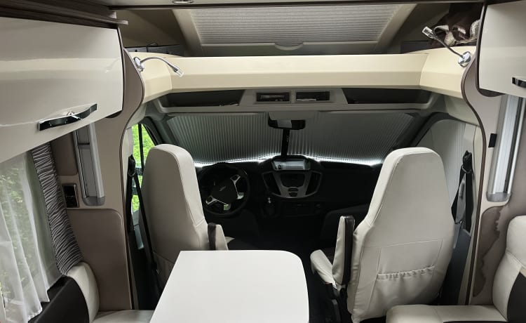 Ford 4p semi-integrato del 2019