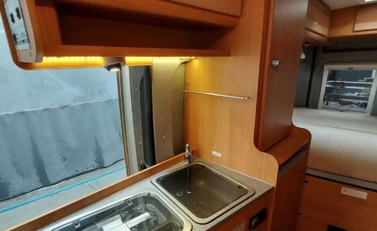 3p Pössl 2 Vinci bus di lusso camper e portabiciclette