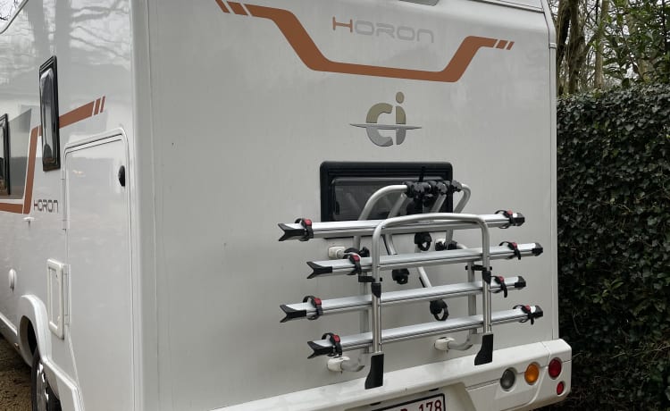 Ford Ci Horon 170PK, comfortabel reizen met deze praktische mobilhome
