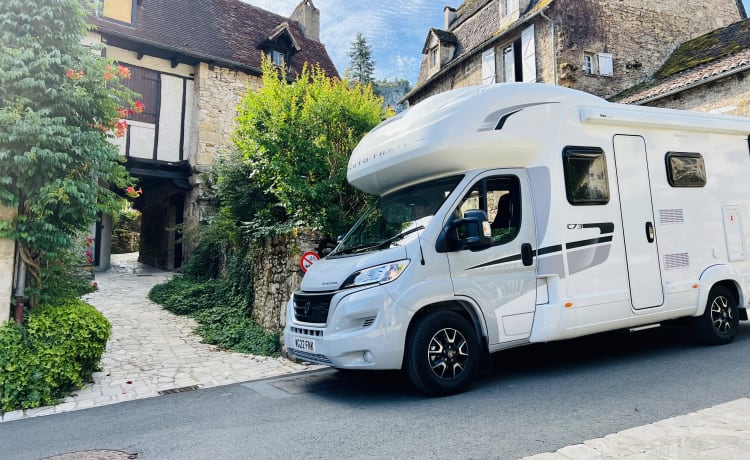 Winston  – 6 berth, 4 belt (2022)