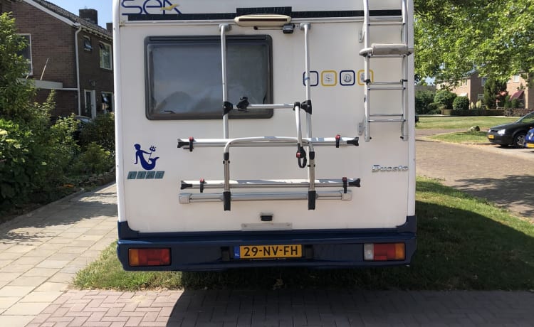 Fiat Sea 2 pers. semi-integrated with solar panel