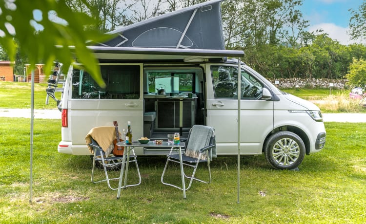 Hannah – VW California - Noleggio camper Lake District al suo meglio