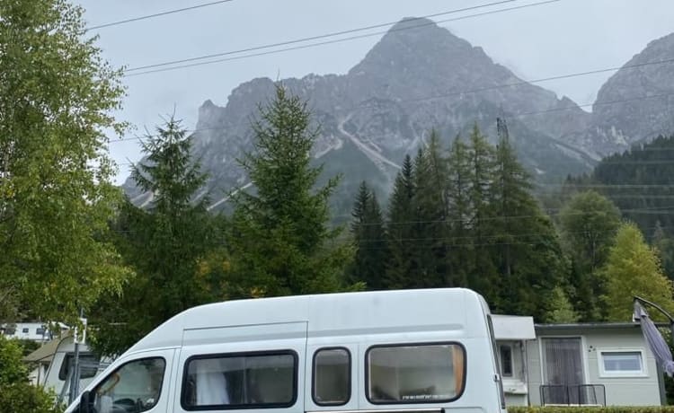 Max  – Self-Converted Campervan