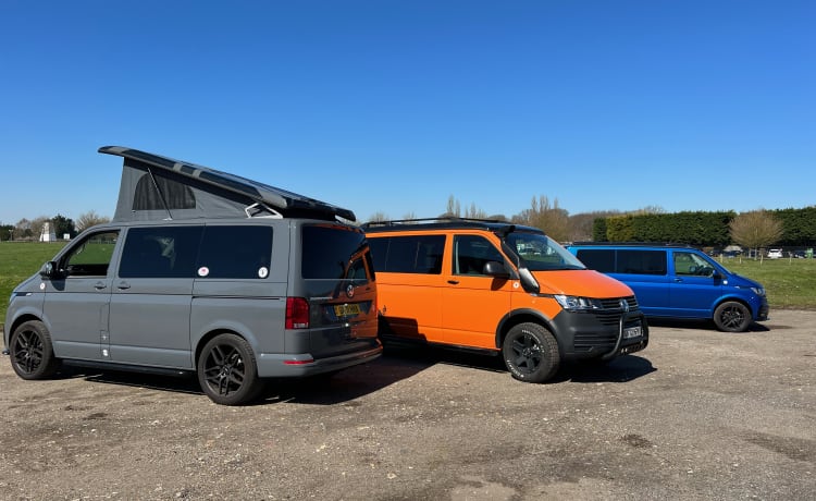 (VW002) 2022 AUTO 'Rebellion' VW Camper Van Sleeps 2 Adults + 2 Children