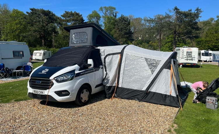 Ford Custom - Il noleggio camper di Rio