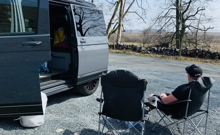 Mango 🥭 – TOP SPEC! Luxury, Easy Drive, 4 berth Volkswagen T6- 2022 