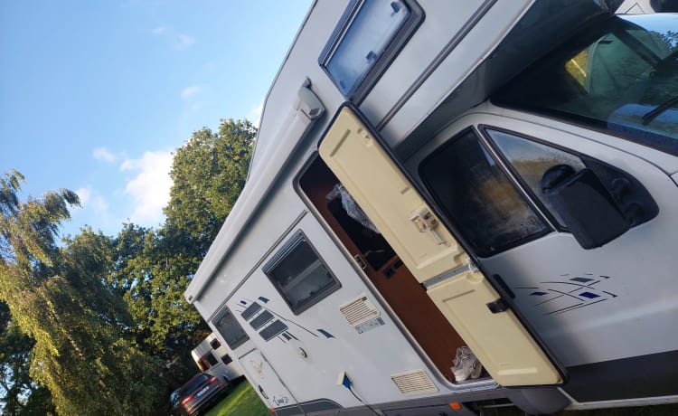 Camping-car familial spacieux et charmant pour 6 personnes