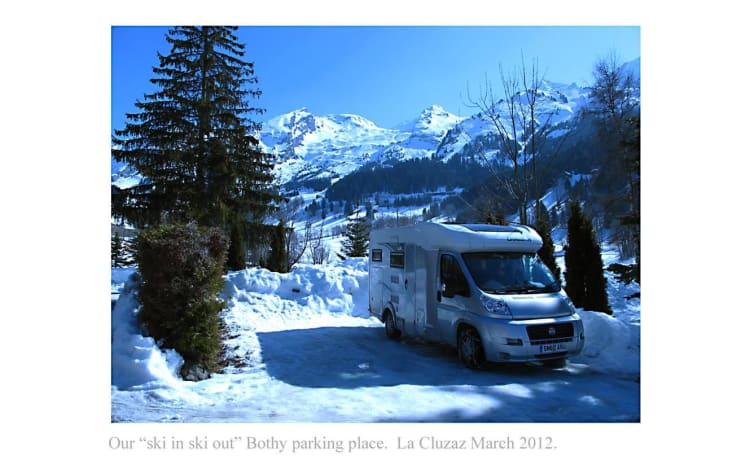 Bothy – 3/4 couchages Chausson semi-intégré de 2010