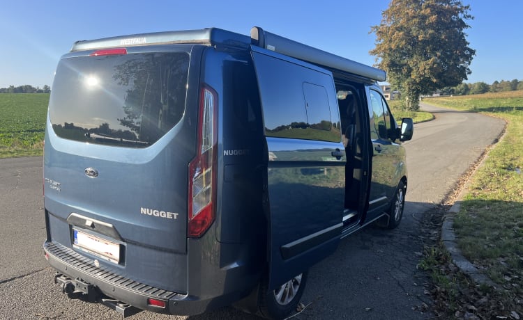 Pepito – Ford Nugget Westfalia 2023 avec panneaux solaires intégrés