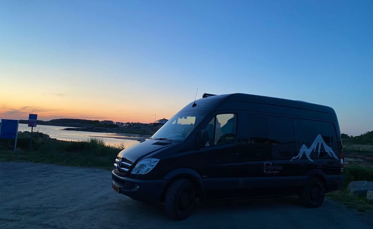 Mercedes Open Road adventure –   MERCEDES automatic ADVENTURE BUSCAMPER EXTRA LONG BED 165hp 