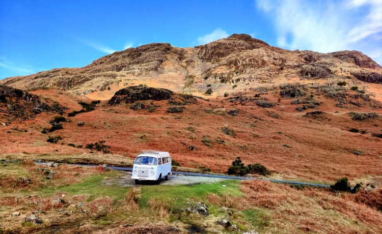 Skye – 2011 VW T2 rare DIRECTION ASSISTÉE et fiabilité moderne