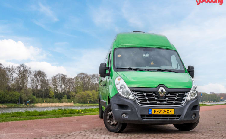 Renault Automatik netzunabhängiger Camper komplett ausgestattet