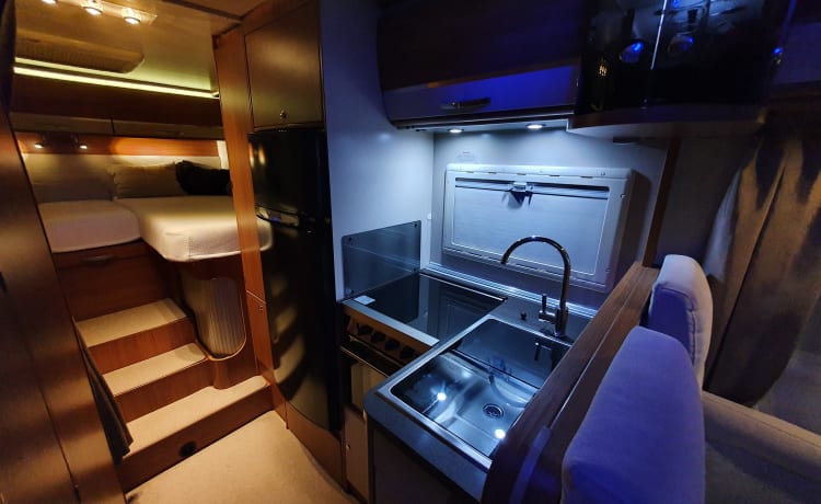 Sidney – Luxe high-end A-klasse camper