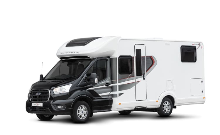 Auto Trail F-Line 70 24 Platte