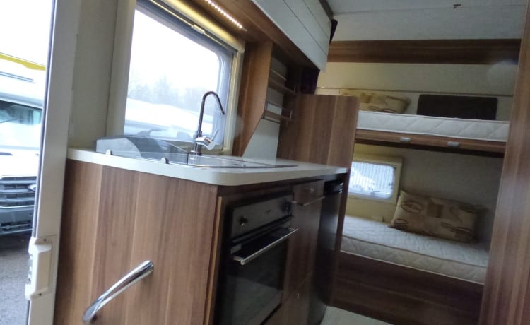 Ranulph  – 6 berth luxury with lots of added extras 