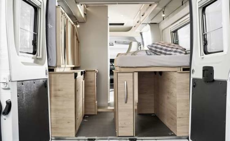 Milano – NOUVEAU (année 2023) CAMPER DETHLEFFS GLOBETRAIL 640EB BUS 