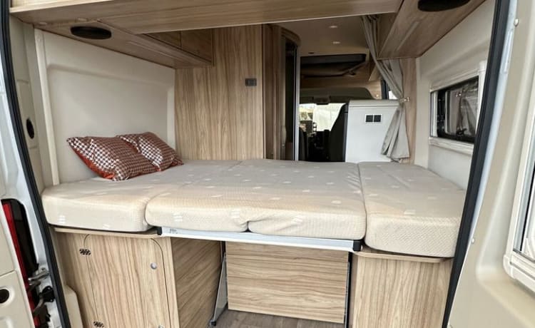 Hymer Grand Canyon (2021) voor 2 of 4 personen