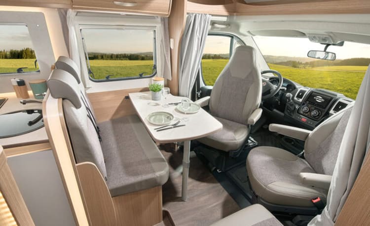  Carado camper, bj 2020 voor 4 personen